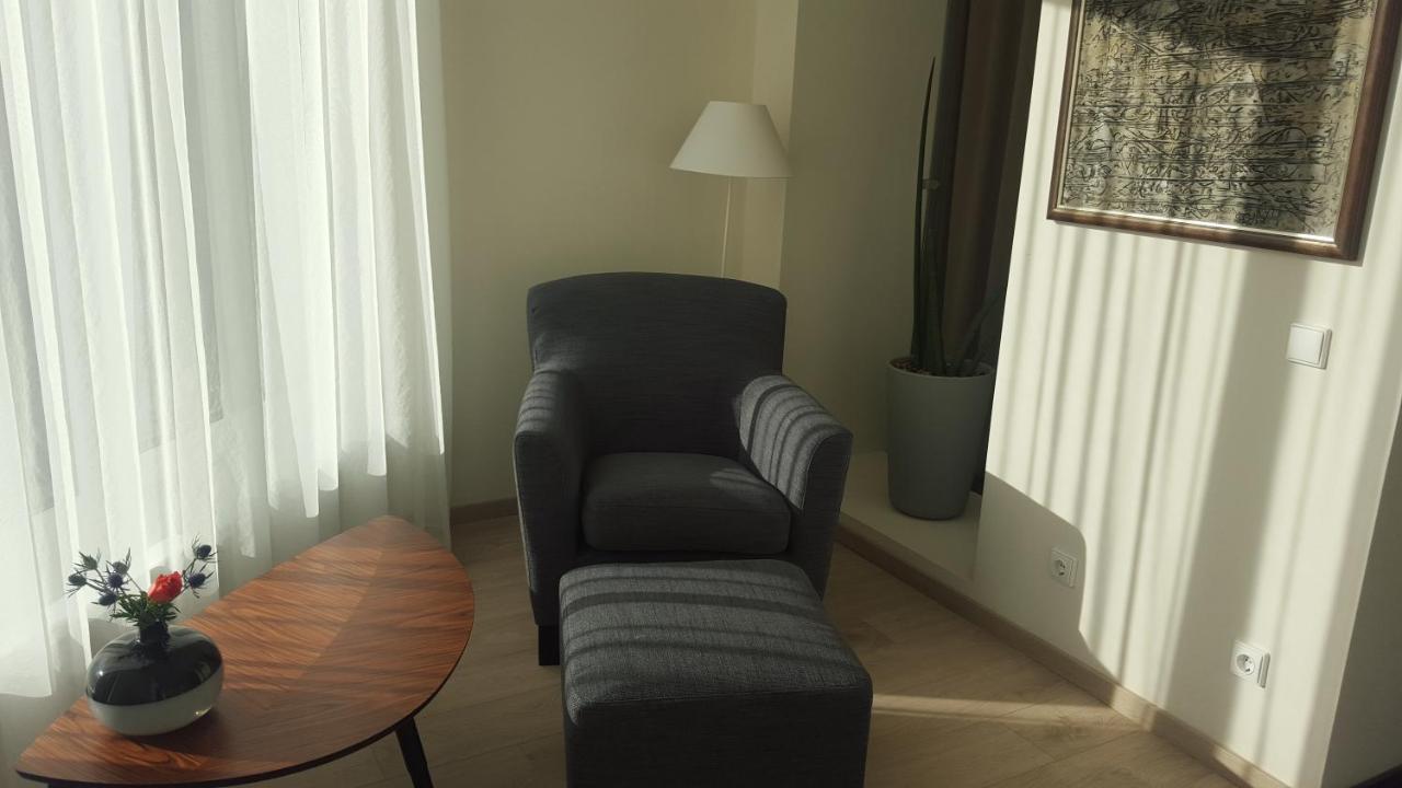 קובנה Great Flat With Terrace In Oldtown-Prime Rentals מראה חיצוני תמונה